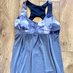 Lululemon Size 6 Tank